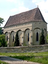 Evangelical fortified church, Dupuș , Photo: Hermann Fabini