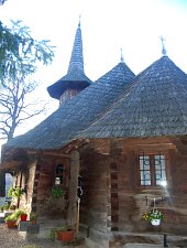 Wooden Church, Hidișelu de Jos , Photo: WR