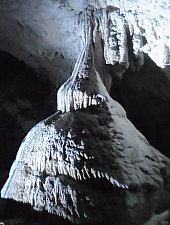 The Meziad cave, Meziad , Photo: WR